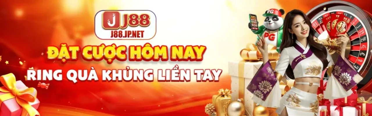 Hình ảnh minh họa các trò chơi casino phổ biến như Baccarat và Roulette, kèm theo các chiến lược chơi.